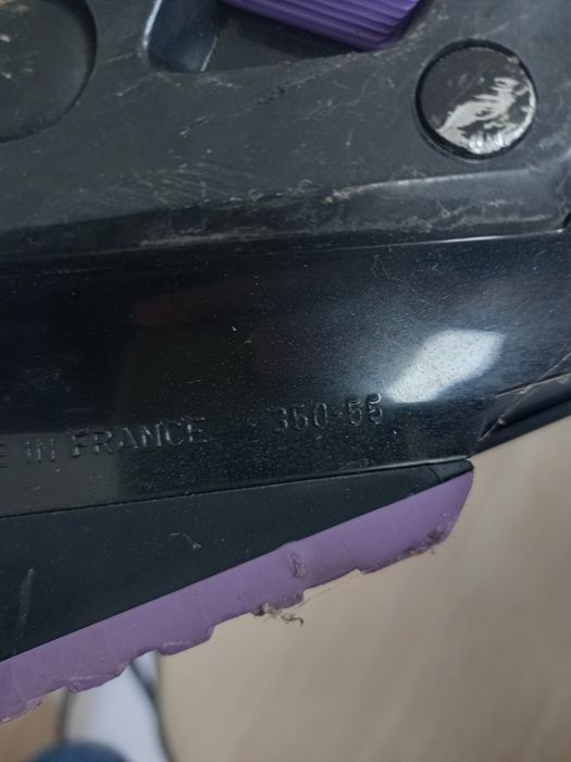 Продавам ски обувки Solomon