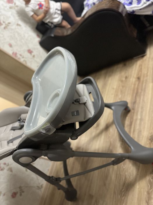 Стульчик для кормления ребенка