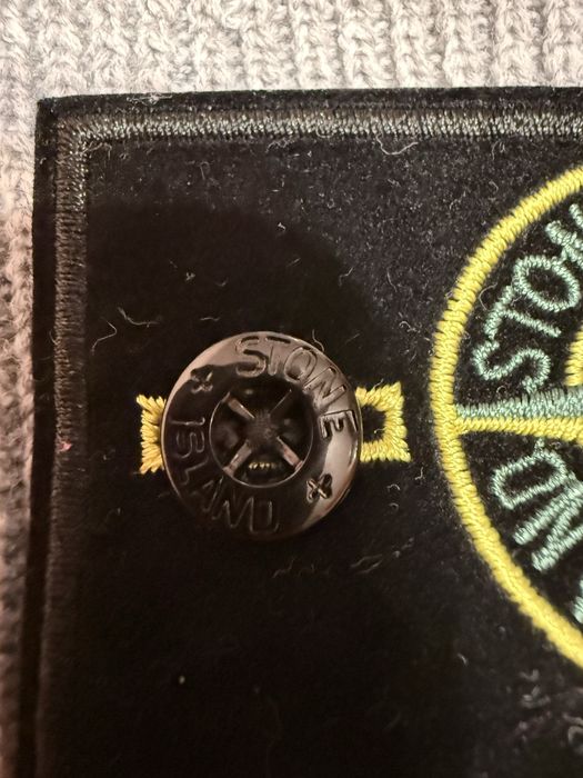 Caciula Stone Island