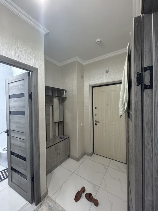 Продаю прихожку и 2 матрас, 90*200