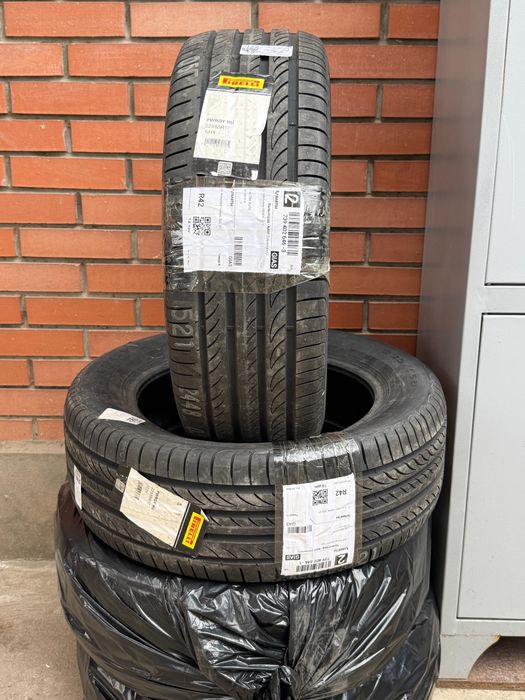 Шина , Резина 225/55/17 Перелли