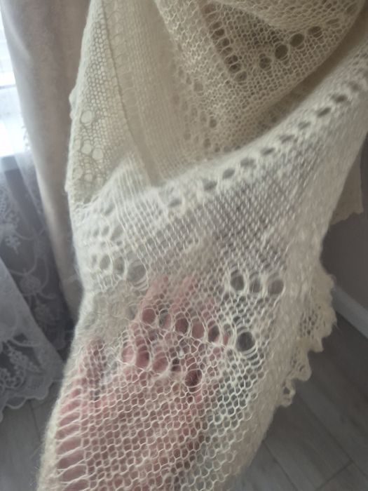 Пуховый платок, новый в коробке