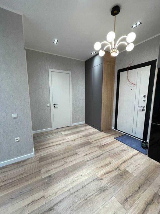 R2! Сдаётся квартира 2/2/7 на Мирзо Улугбекском о/р Эко Базаре