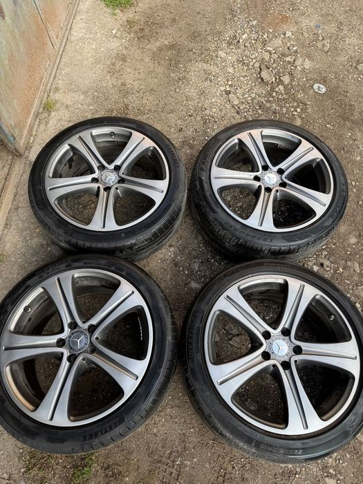 Vând Jante Mercedes R18 originale!
