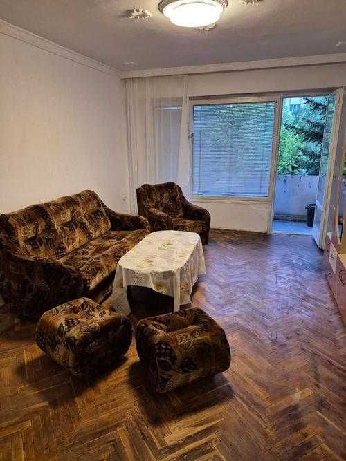 Дава се под наем Двустаен апартамент в Шумен, Добруджански - 60 кв.м за 229.5 € - Снимка #1