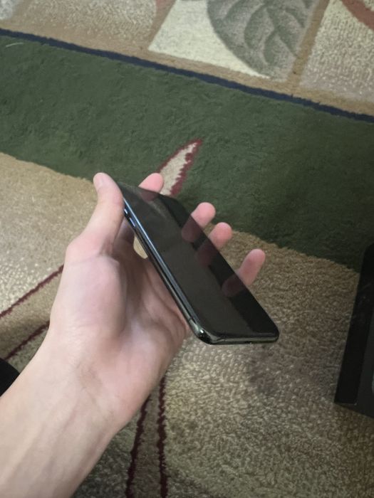 Iphone 11 Pro Midnight Green 64GB KH/A