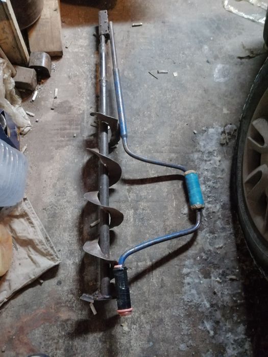 Продам бур 130 диаметр