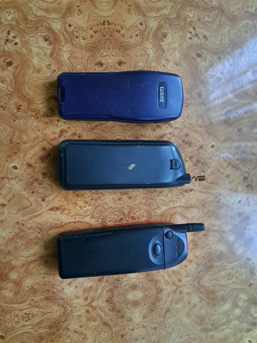 Lot telefoane pentru colectionari