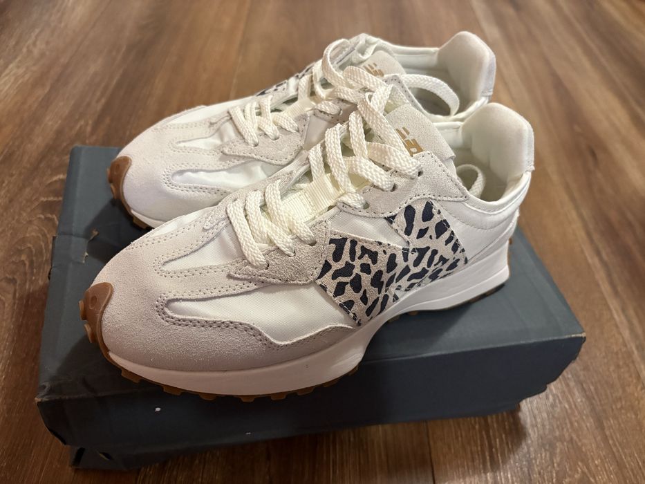 Маратонки New Balance с малък дефект