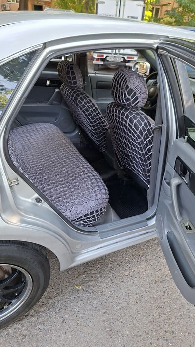 Продам Lacetti 1.8