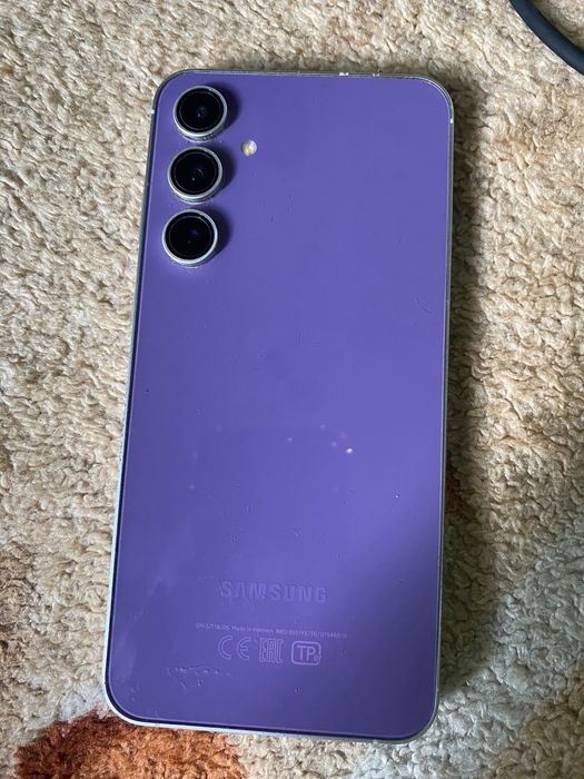 ПРОДАМ 150к Samsung s23 fe