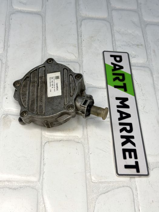 Вакуум помпа AUDI 3.0TFSI 06E145100M