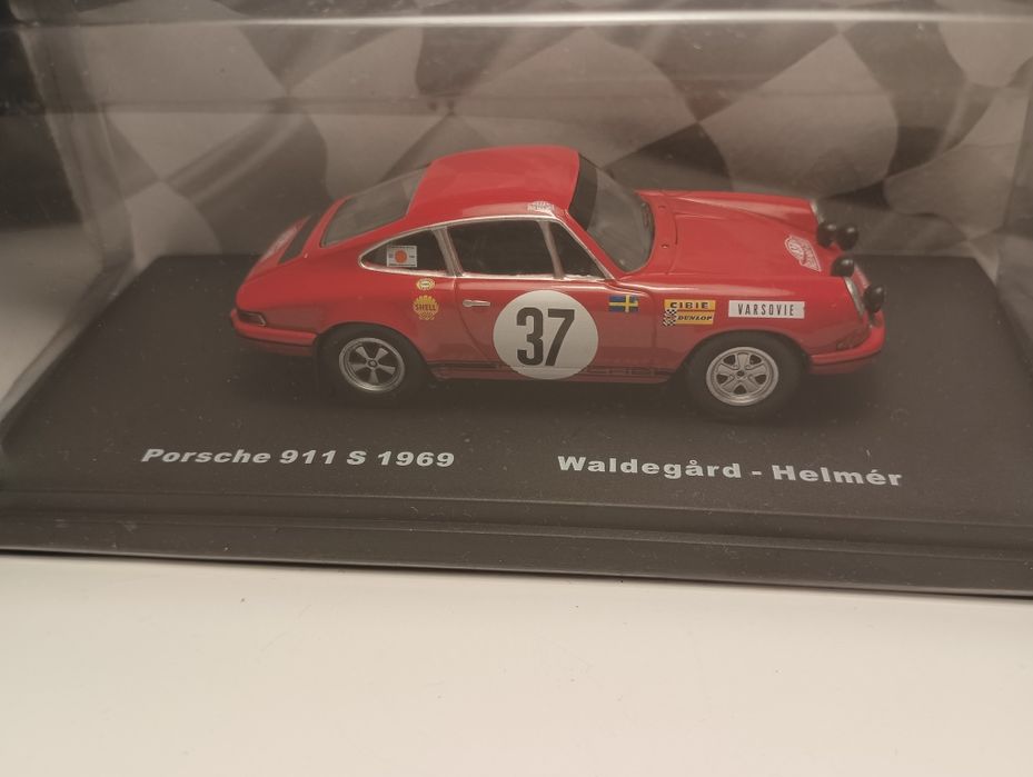 Дайкаст 1:43 Фб:Миниколички.бг