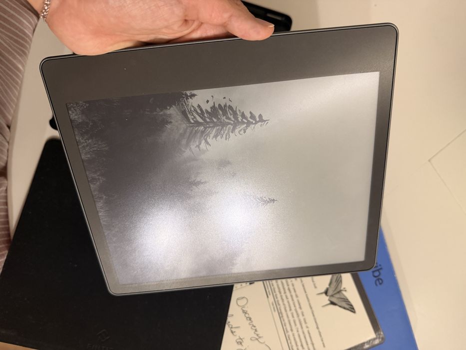 Amazon Kindle Scribe 1st Gen 16GB