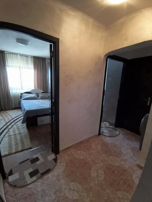 Apartament de vânzare , 3 camere, zona centrală
