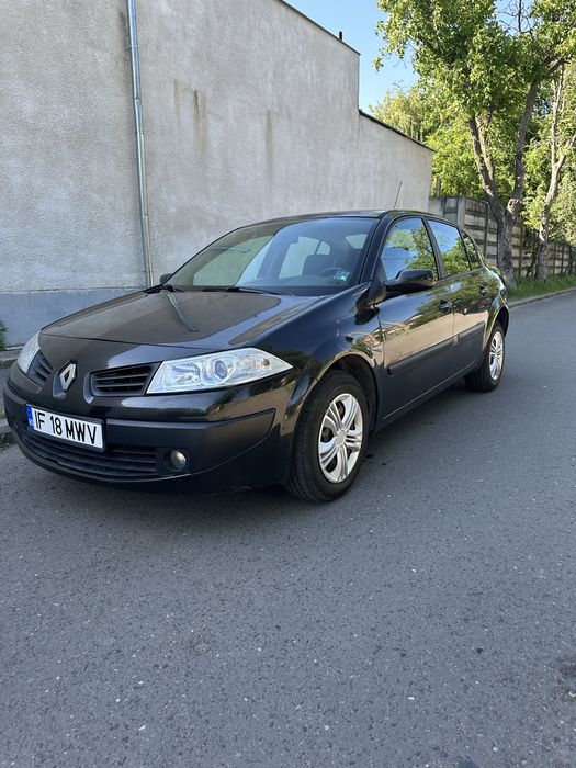 *Renault Megane*