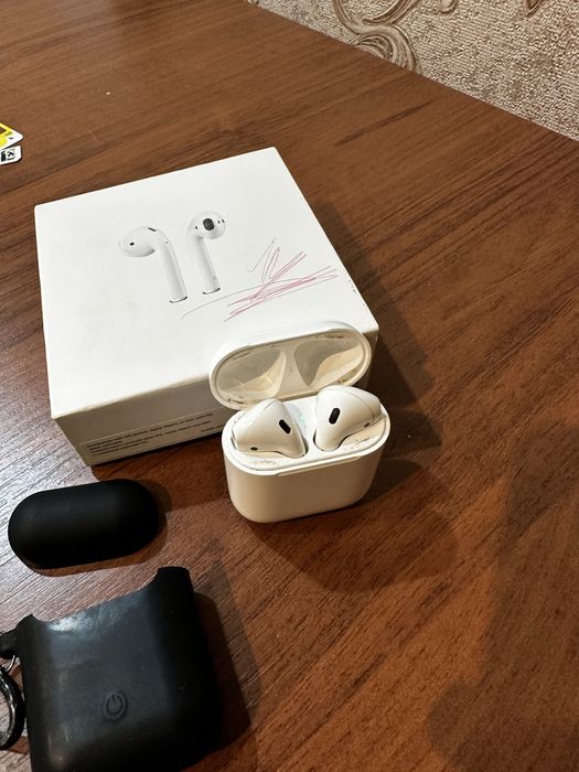 AirPods 2 наушники