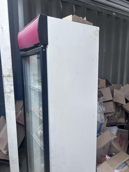 Продам холодильник