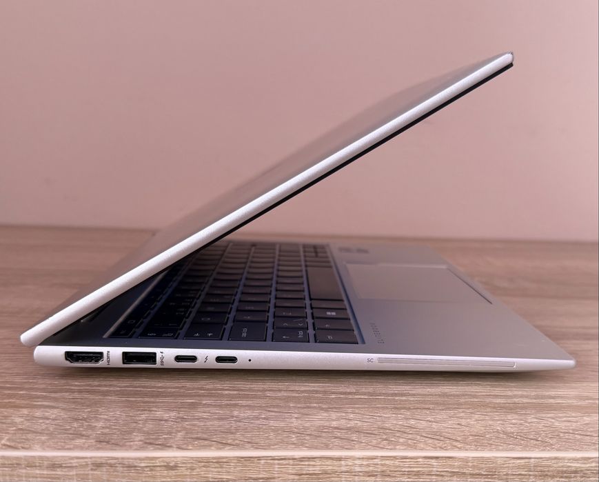 HP Elitebook 830 G10 i15 1345U - LTE Cellular 16GB 256GB Ultraportabil
