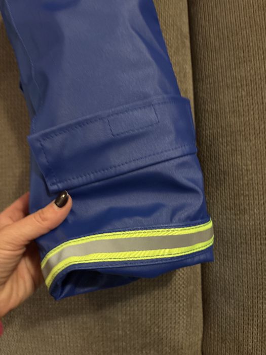 Haina ploaie caine talie medie