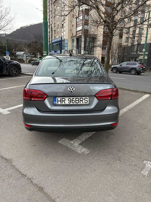 VOLKSWAGEN Jetta 2013 — imagine 5