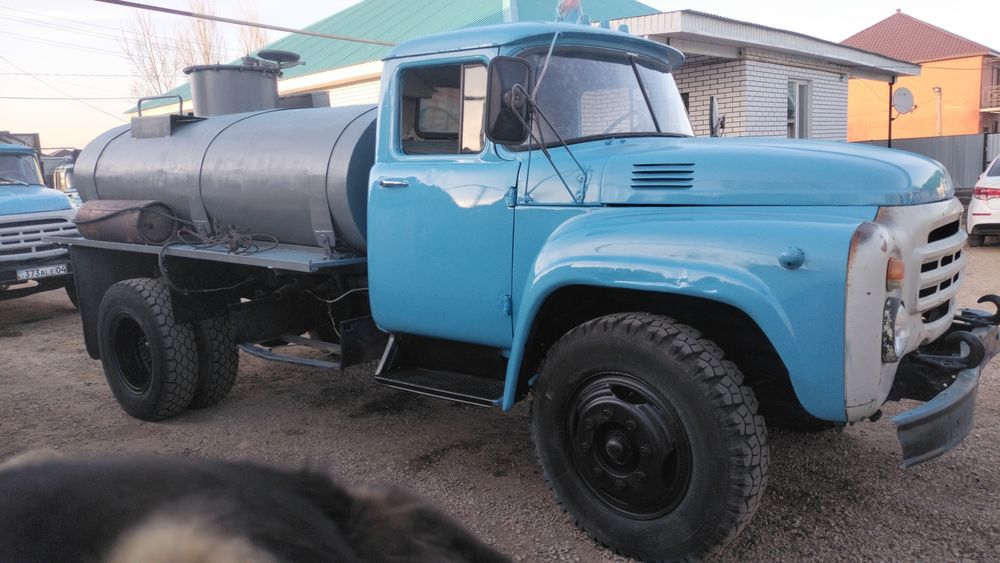 Продам  зил  130