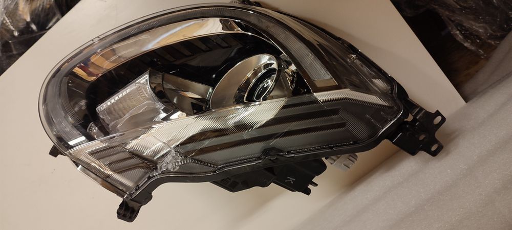 Far dreapta Suzuki ignis led