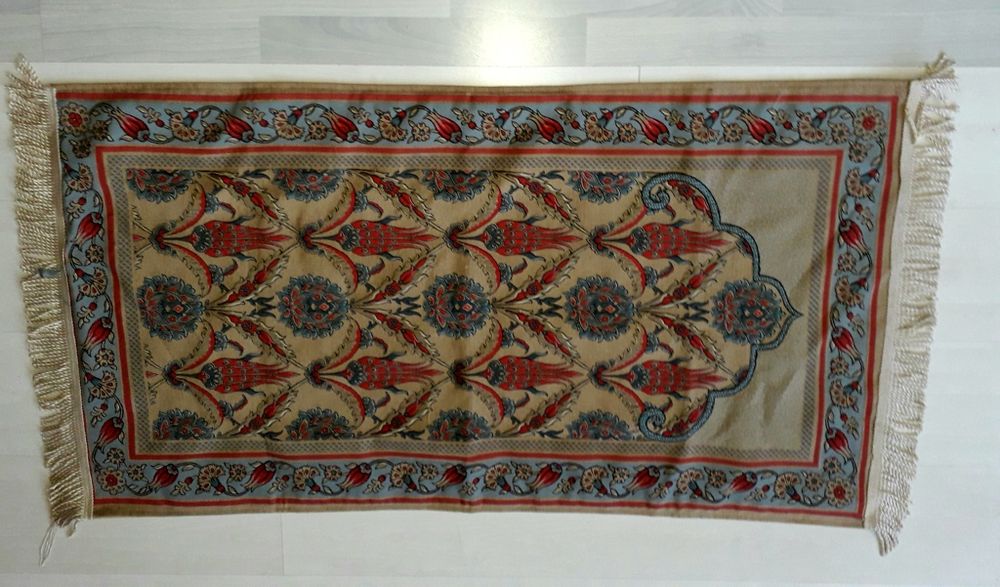 Стенни кавьори.                   .