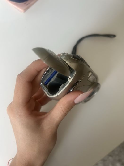 Ретро дигитален фотоапарат PRAKTICA DCZ 5.4