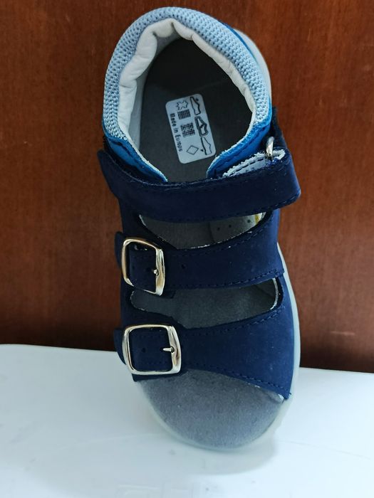 Страхотни детски сандалки - естествена кожа - 35.00 лева