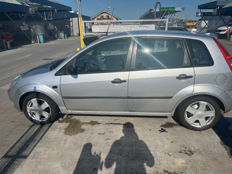 Ford fiesta 2002 1.4 16valve (negociabil)