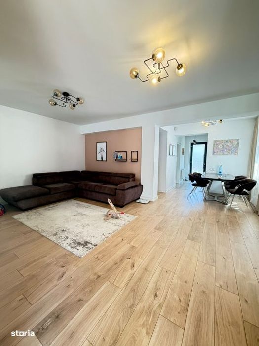 Casa/Vila 4 Camere 3 bai/Bragadiru-Cristalului