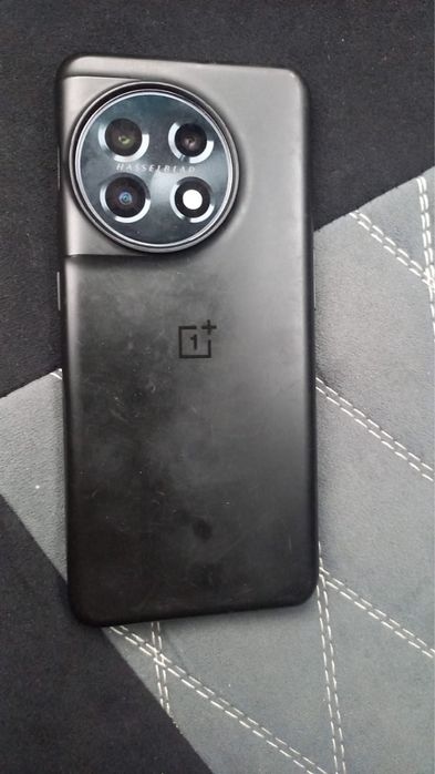 Продаётся  OnePlus 11 5G