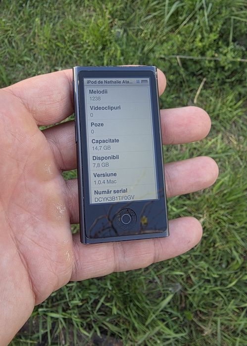 Apple iPod Nano 7th Gen Generatia 7 16gb Music Player Portable Mp3