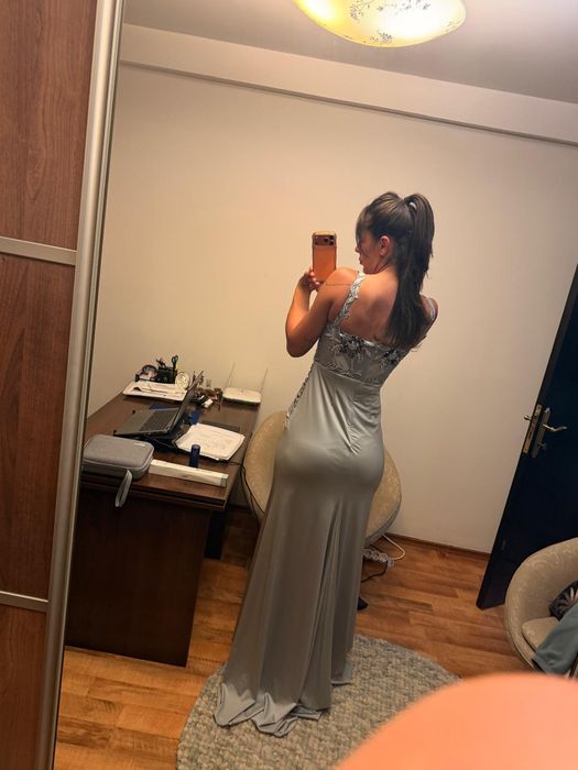 Rochie elegantă de seară sau pentru  evenimente speciale