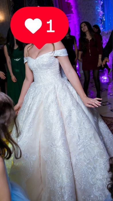 Продам свадебное платье