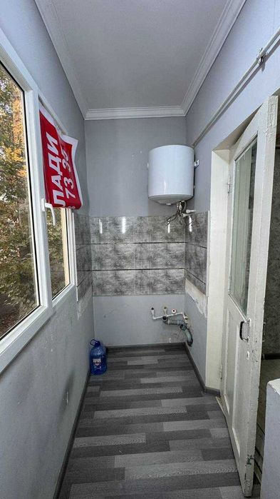 Калениский Дом Радио 1 қаватда 1 хонали квартира сотилади.ID: 1444