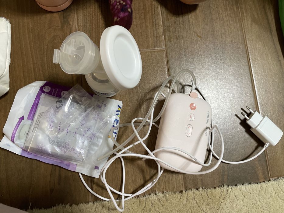Pompa san philips avent in stare fostte buna