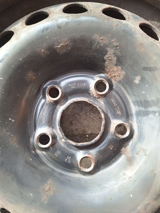 Метални джанти 15 цола и тасове