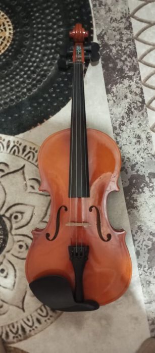 Срочно продам  скрипку !!!