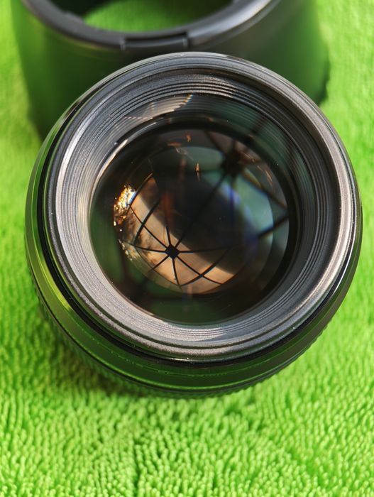 Canon EF 85mm f/1.8