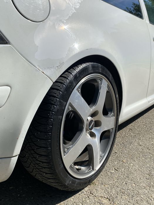 Vand Volkswagen Golf 4 GTI 1.8 Turbo sau schimb cu ATV