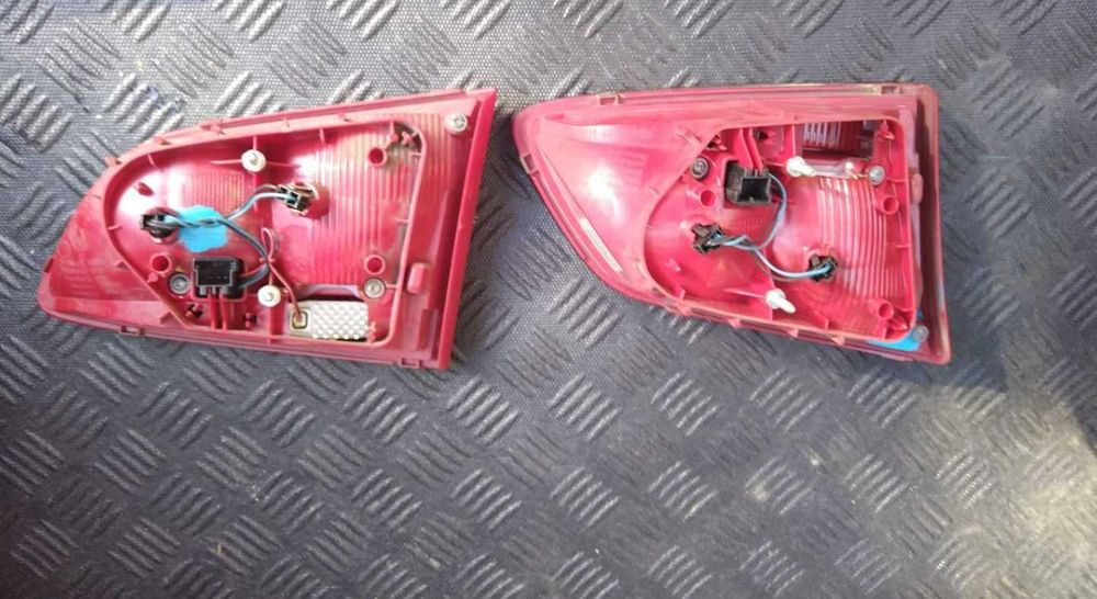 Вътрешен и външен ляв заден стоп за VW Passat Б7 комби