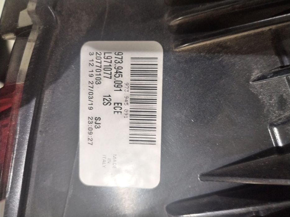 Lampa stop stanga Porsche Panamera, 2017, cod origine OE 973945091.