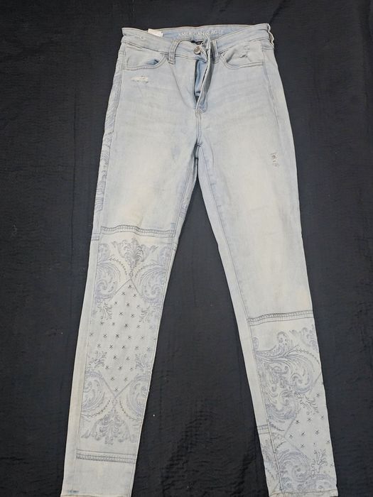 Продаются брендовые джинсы Ameri  can Eagle. Надевались всего 3–4 раз.