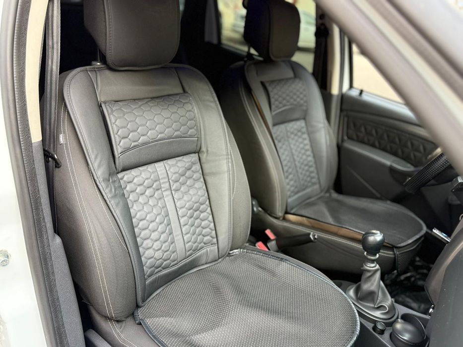 Vând Dacia Duster 4x4  2015 ,230 000 km.