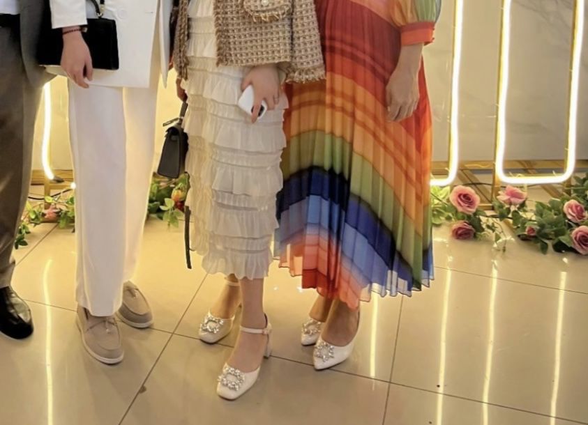 Киым сатылады 1-2 рет киылген