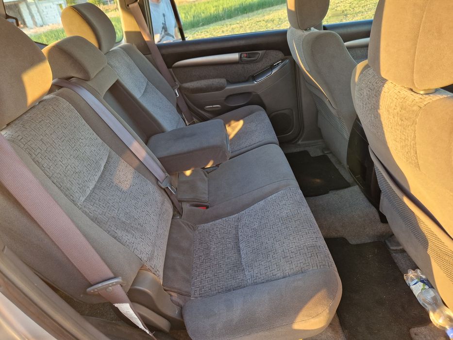 Dezmembrez Toyota Land Cruiser Prado 3.0 170 cp J120 2003-2009