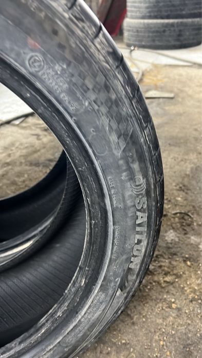 Шины 235/45R18 (2шт)