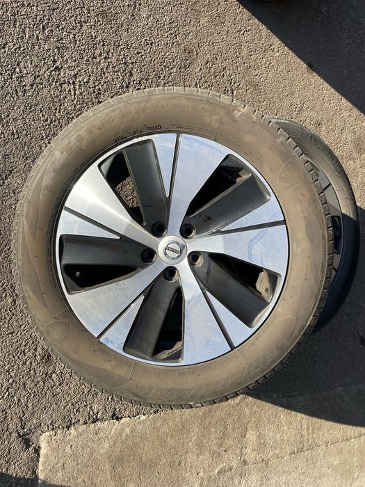 Джанти с гуми Volvo xc40 5x108 18” OEM